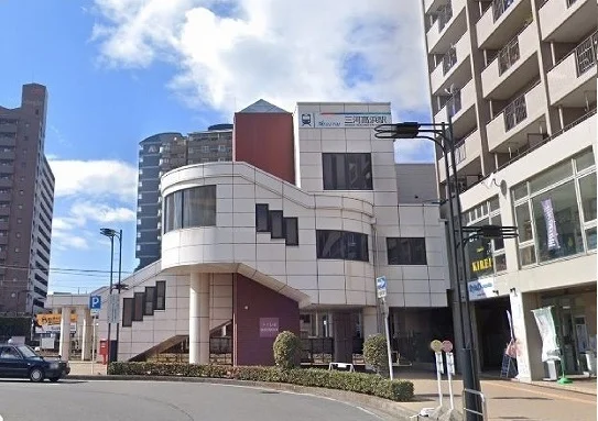 名鉄三河高浜駅まで1500m