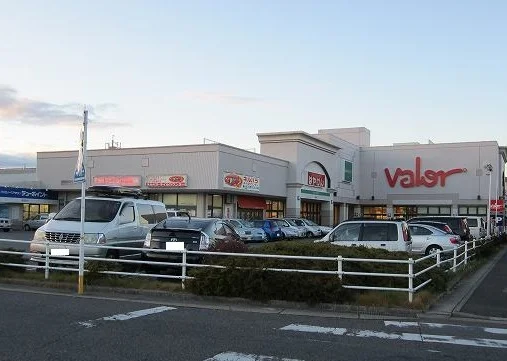 バロー鳴海店まで650m