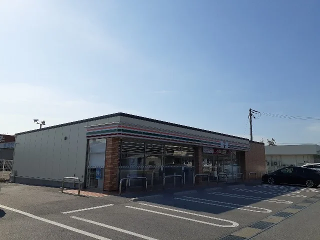 セブンイレブン滋賀高月店様まで550m