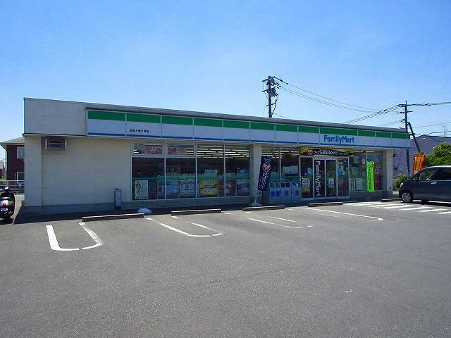 ファミリーマート吉野ヶ里立野店まで580m