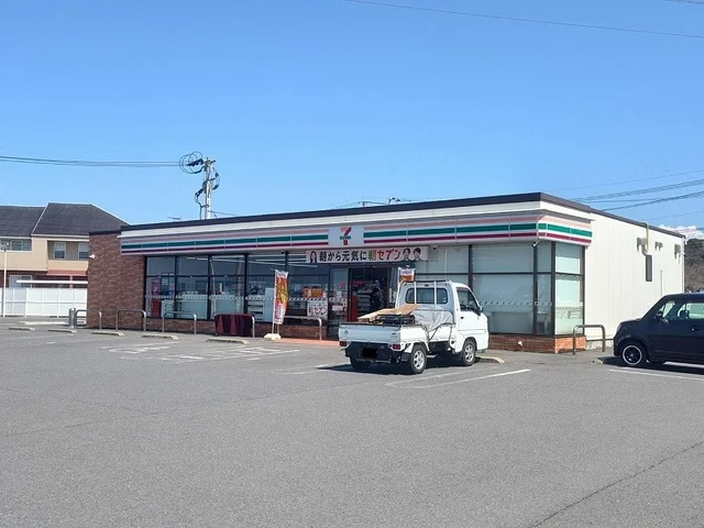 セブンイレブン宇佐上田店まで450m
