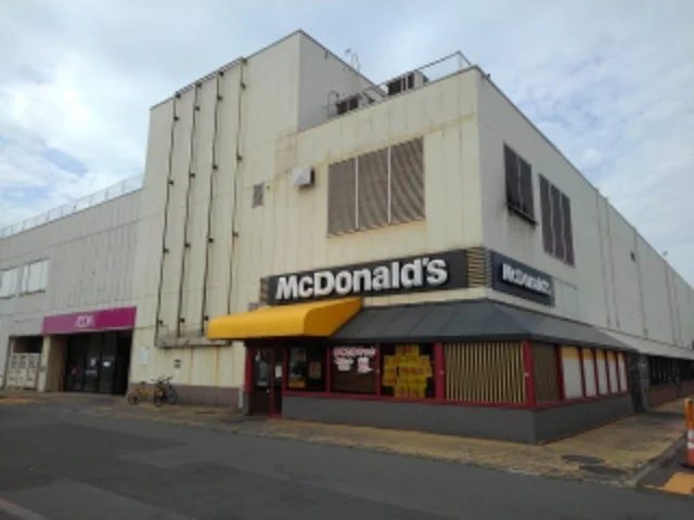 イオン室蘭店まで2200m