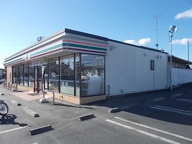 セブンイレブン水戸河和田店まで300m