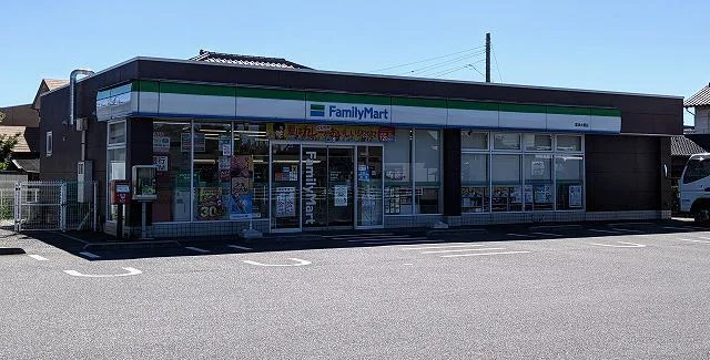 ファミリーマート 富津大堀店まで1300m