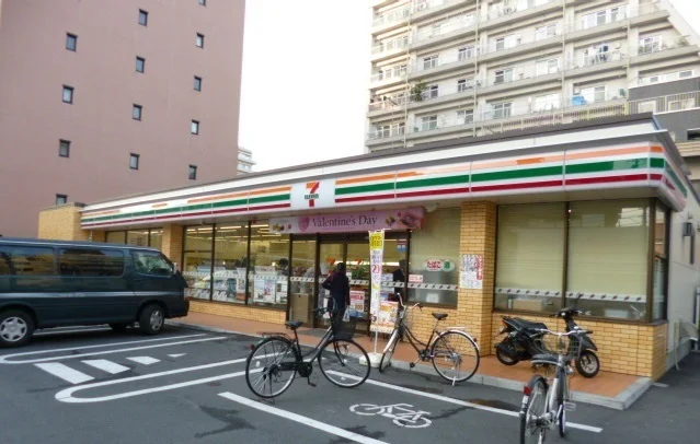 セブン-イレブン 荒川東日暮里まで100m