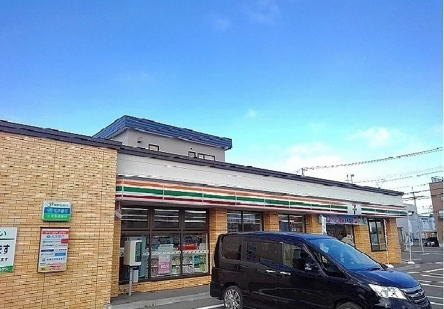 セブンイレブンまで400m