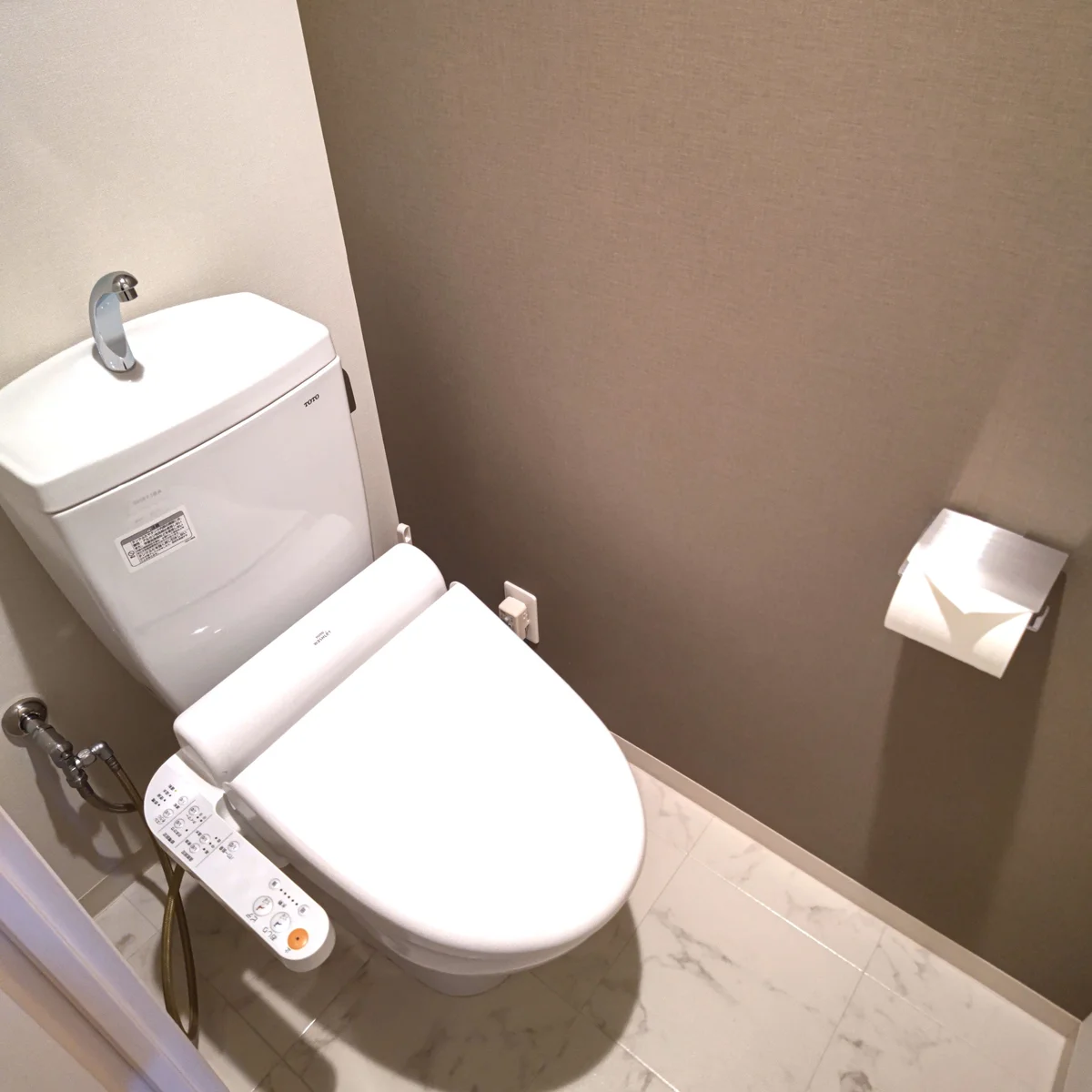 ウォシュレットつき