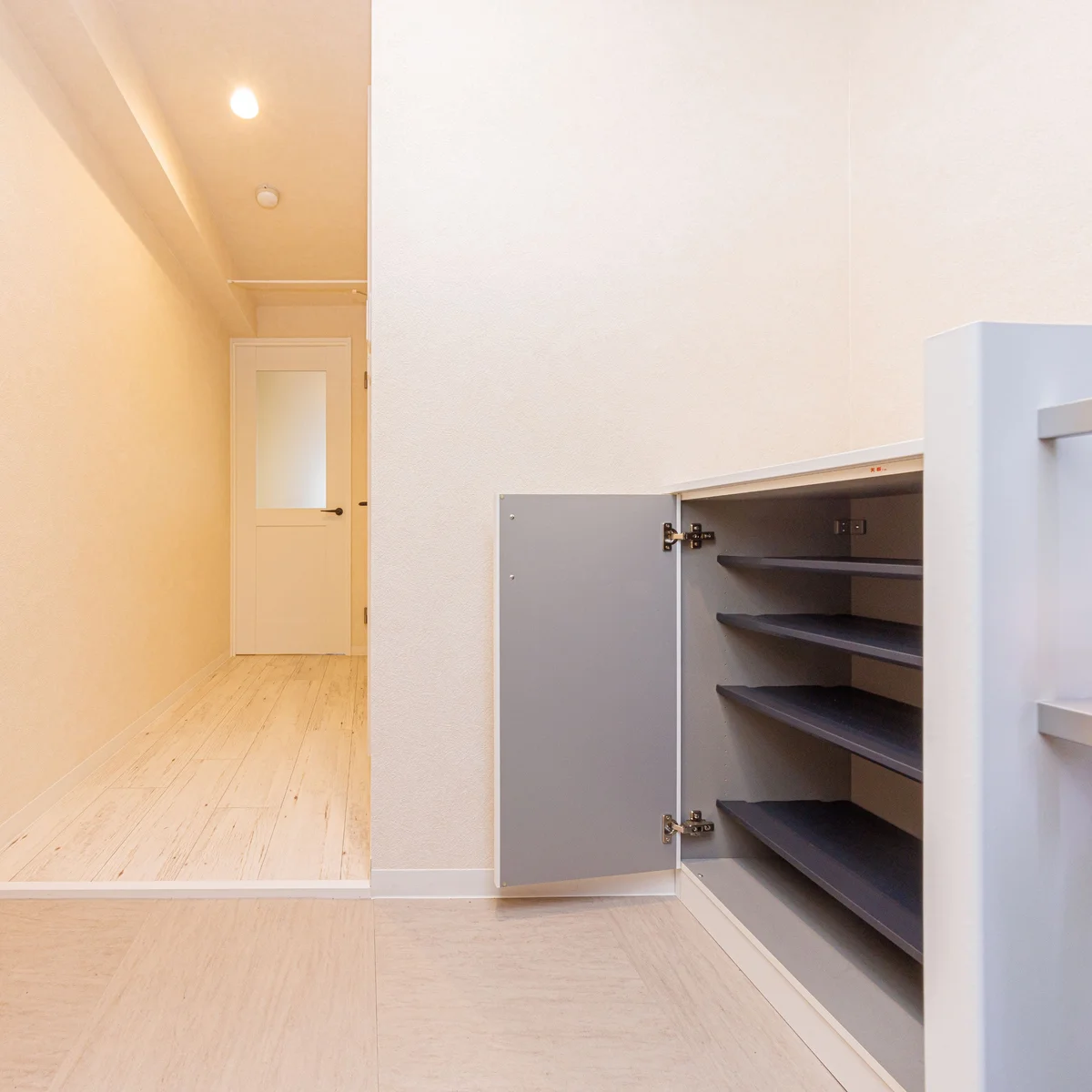 シューズボックス