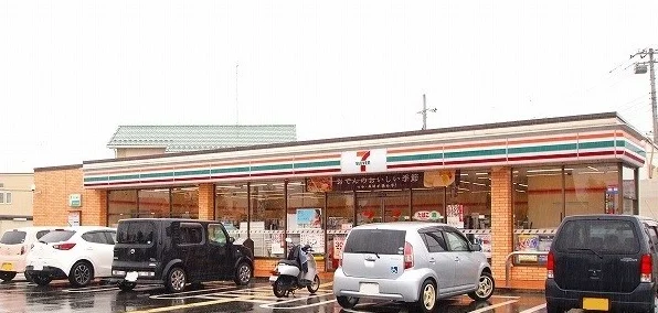セブンイレブン肥塚４丁目店まで280m