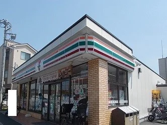 セブンイレブン弥勒寺２丁目店まで450m