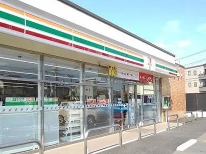 セブンイレブンまで350m