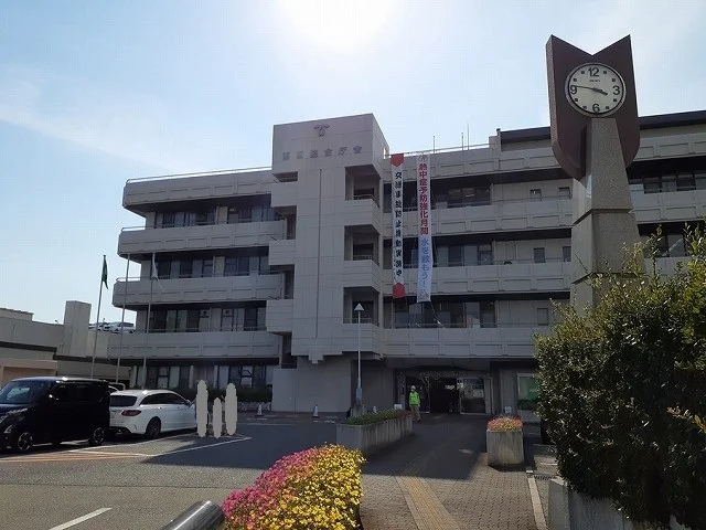神戸西区役所まで900m