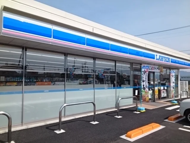 ローソン南黒田店様まで500m