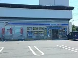 ローソンポプラ坂北新地店まで800m