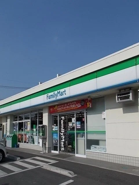 ファミリーマート青梅大門三丁目まで290m