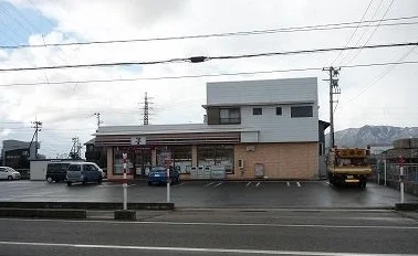 セブンイレブン下越北吉田店まで850m