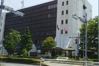 稲城市役所まで1000m