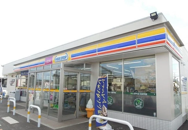 ミニストップ八戸高専前店まで160m