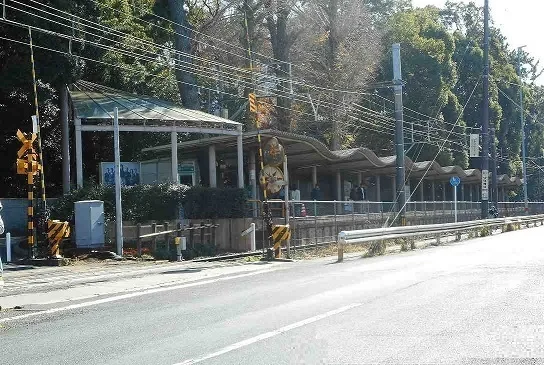 愛知大学前駅まで1300m
