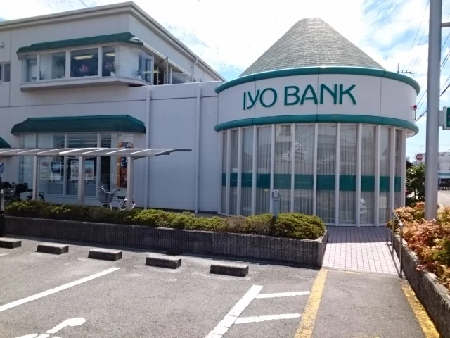 伊予銀行三津東支店様まで250m