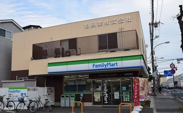 ファミリーマート尼崎下坂部店まで140m