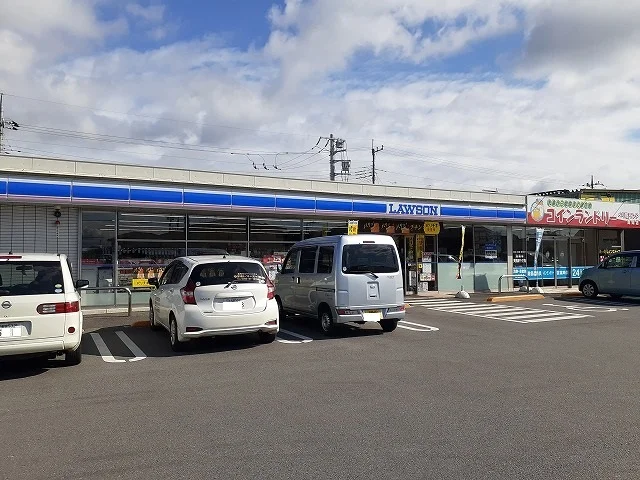 ローソン下大沼一丁目店まで450m