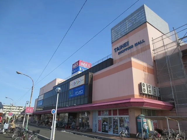 ベルクスまで3300m
