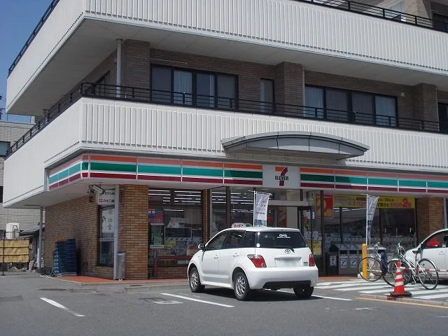 セブンイレブン下諏訪湖岸通り店まで500m