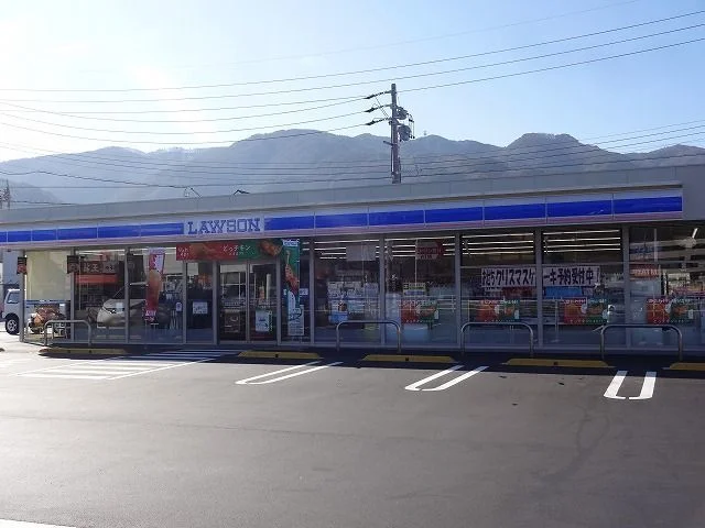 ローソン　茅野中沖店まで450m