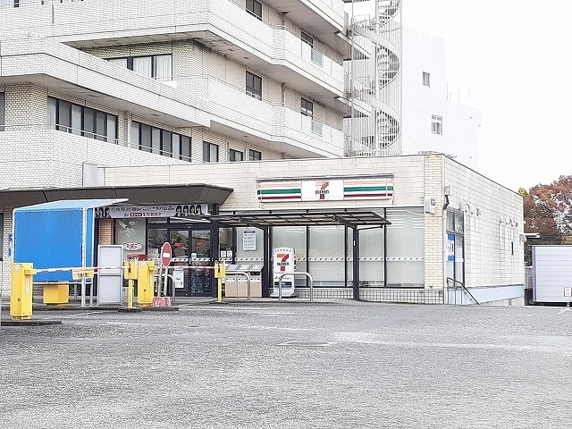 セブンイレブン藤元総合病院店まで700m