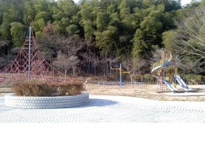本泉公園まで50m