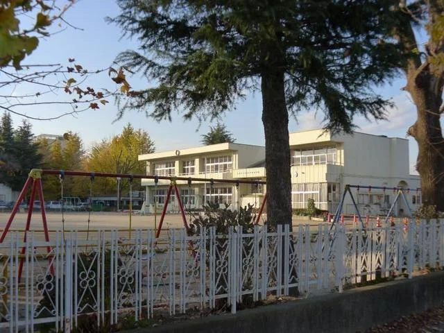 太田市立薮塚本町南幼稚園まで1800m