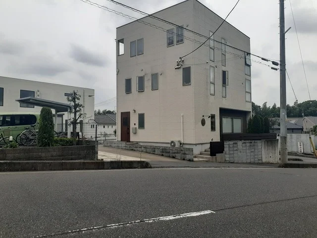 CHINA TABLE 瑞祥まで192m