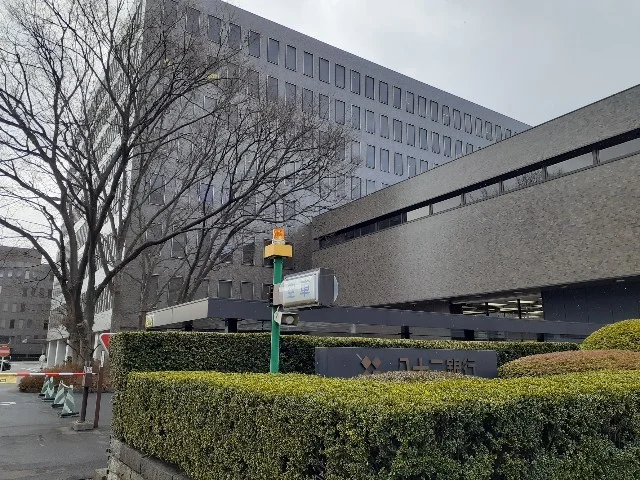 八十二長野銀行本店営業部まで650m