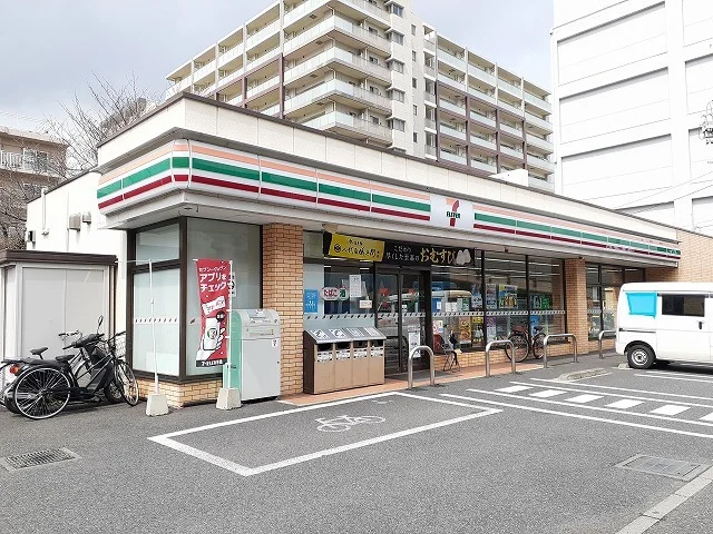 セブンイレブンまで260m