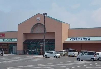 フジグラン十川店さんまで2600m
