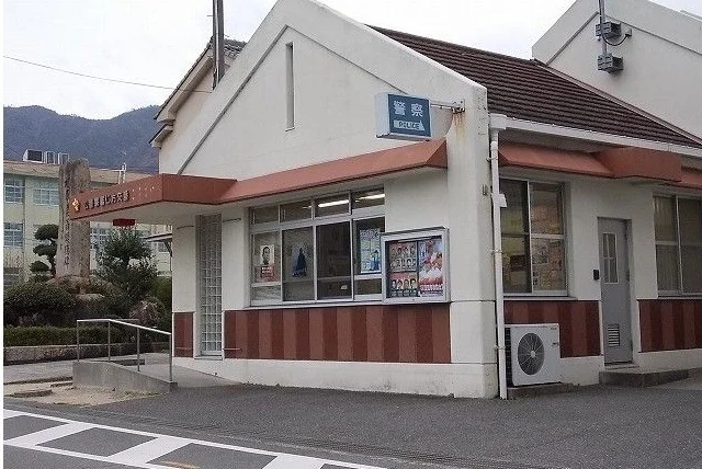 交番まで800m