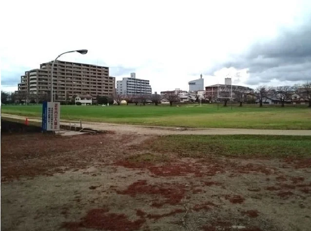 大分市総合運動公園まで260m