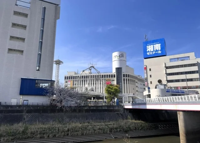 戸塚駅まで750m