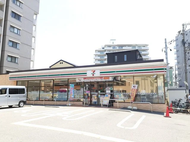セブンイレブン西淀川税務署前店まで180m