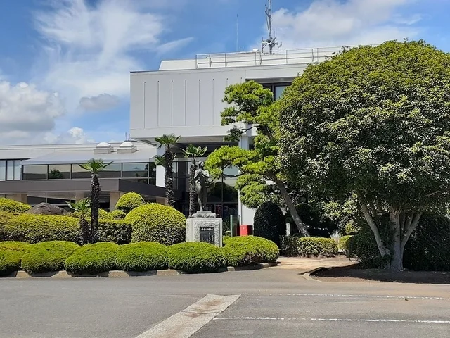 小美玉市役所まで1122m