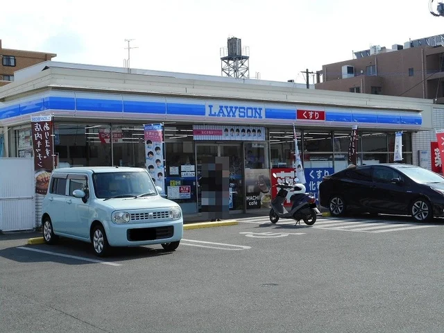 ローソン尾ノ上三丁目店まで500m