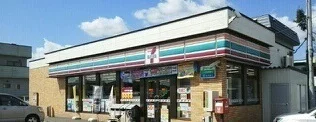 セブンイレブン東川北町店まで1000m
