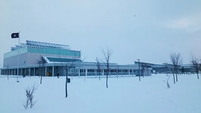 東川町立東川小学校まで1000m