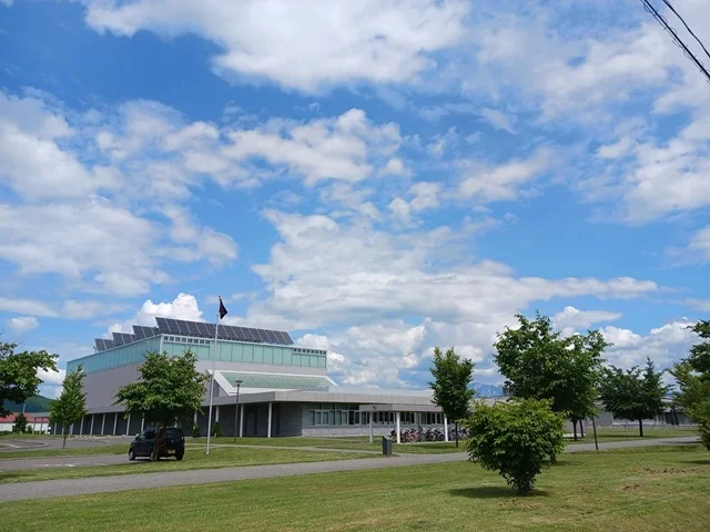 東川町立東川小学校まで1000m
