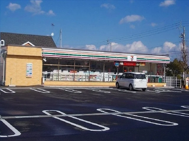 セブンイレブン香川町店さんまで900m