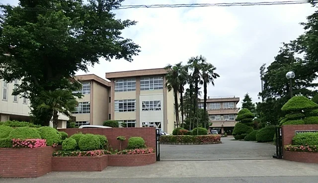 大沢中学校まで450m