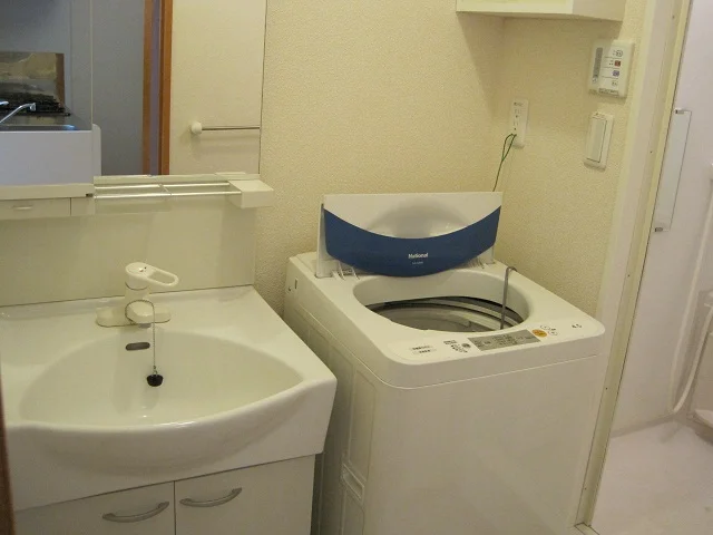 独立洗面台付き