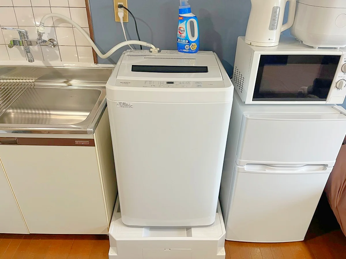洗濯機は室内にあります！洗剤は無くなるまで買いに行かなくても大丈夫です◎