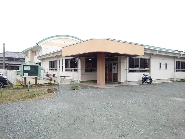 中広川保育園まで680m